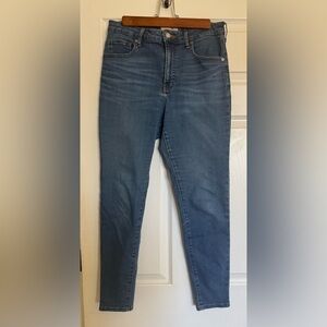 Everlane Women's Skinny Jeans in Light Blue